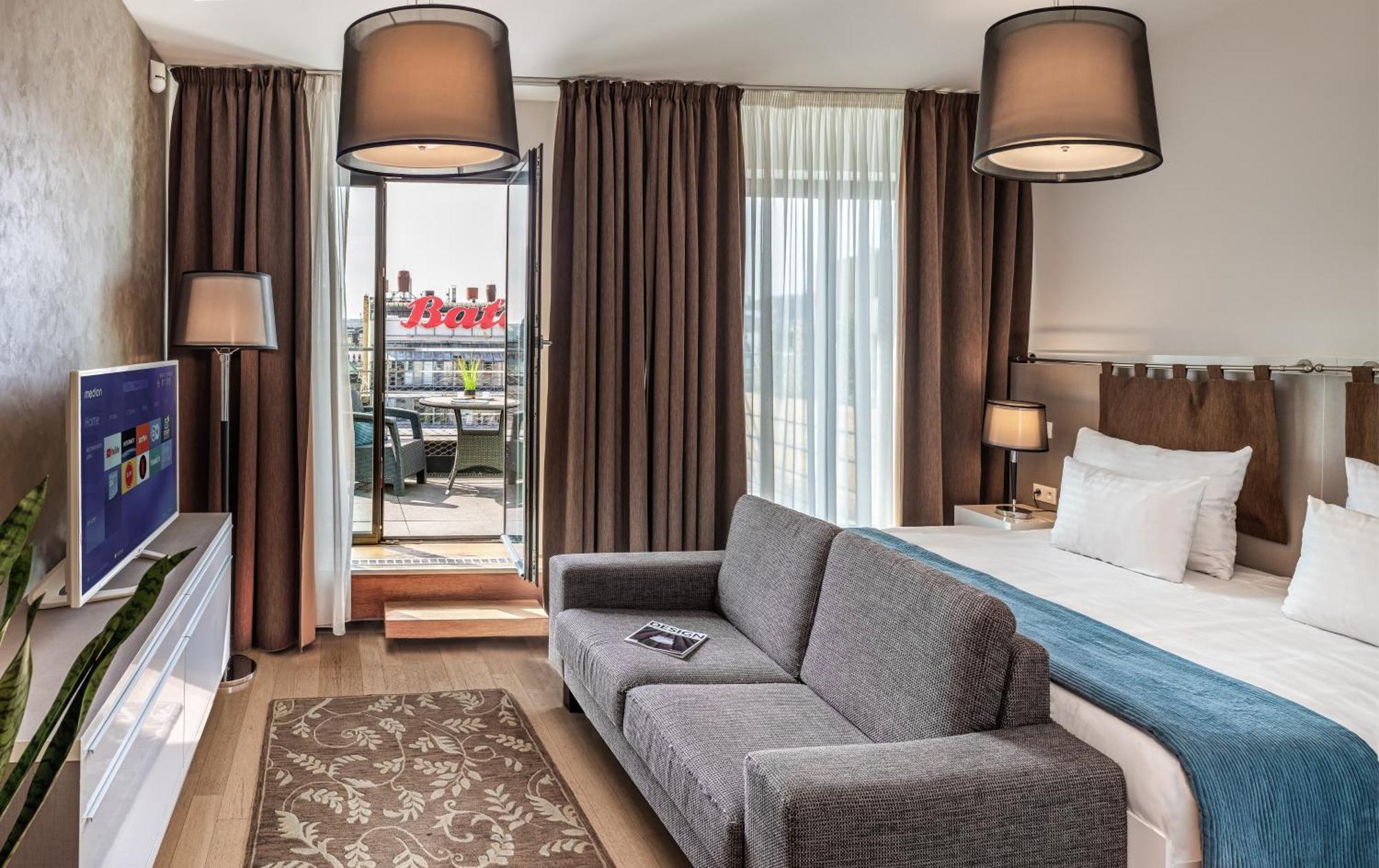 Vn3 Terraces By Adrez Aparthotel Praga